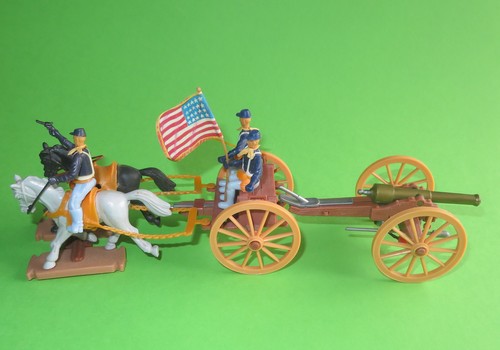 Plasty carriage gun train - gun,