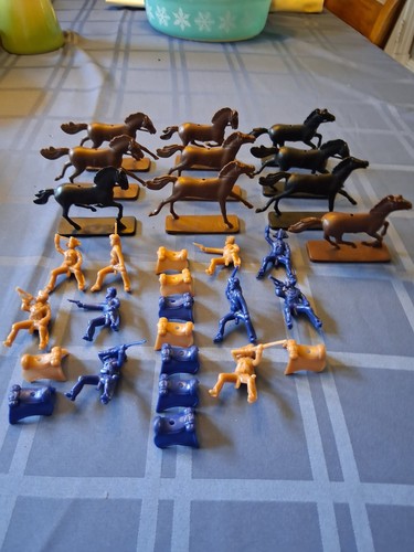 Plastic toy riding soliders - toy,