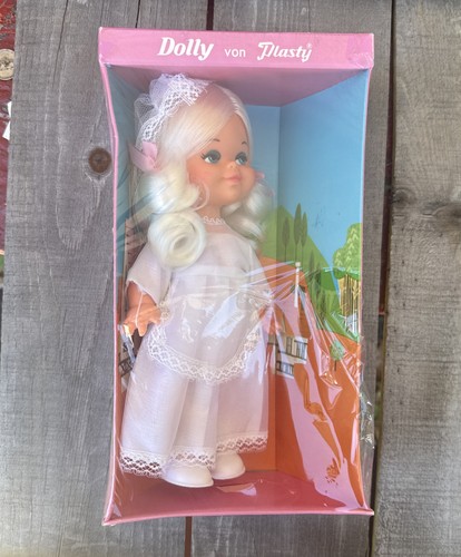 Vintage dolly von - von, plasty